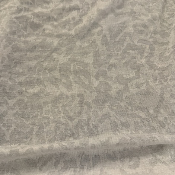 Lorna Jane Tank - Picture 4 of 4